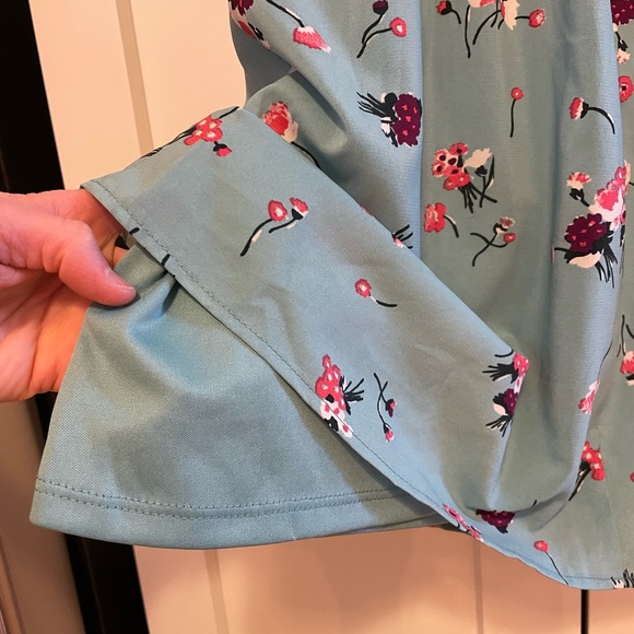 Floral, lined, cap sleeved dress - Picture 5 of 5